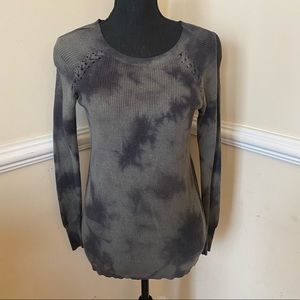 American Eagle Women’s Green Tie-Dye Sweater